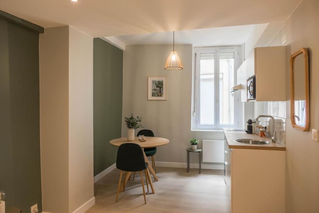 Bel Appartement Idealement Situe Orleans Luaran gambar